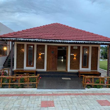 Love Green Resorts Palladam Экстерьер фото
