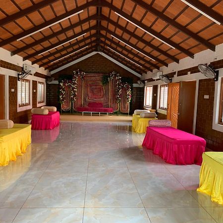 Love Green Resorts Palladam Экстерьер фото