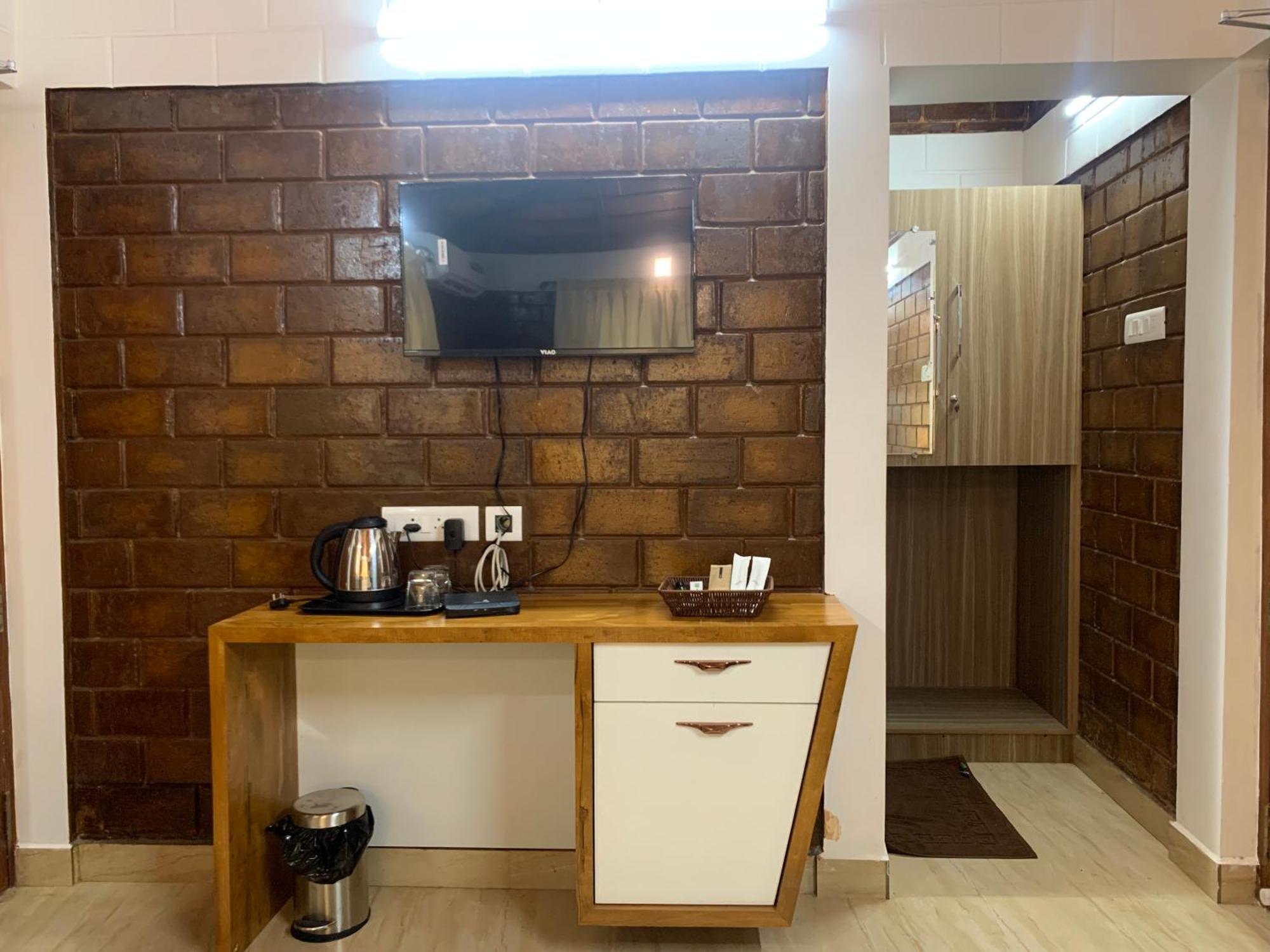 Love Green Resorts Palladam Экстерьер фото